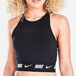 Nike sports bra size xs